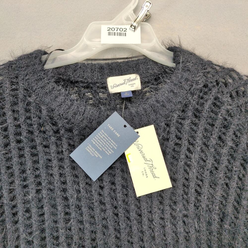 NWT Universal Thread Black Fuzzy Open Chunky Knit… - image 8